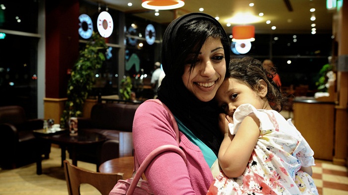 Bahreïn : l`opposante Zainab al-Khawaja officiellement libérée